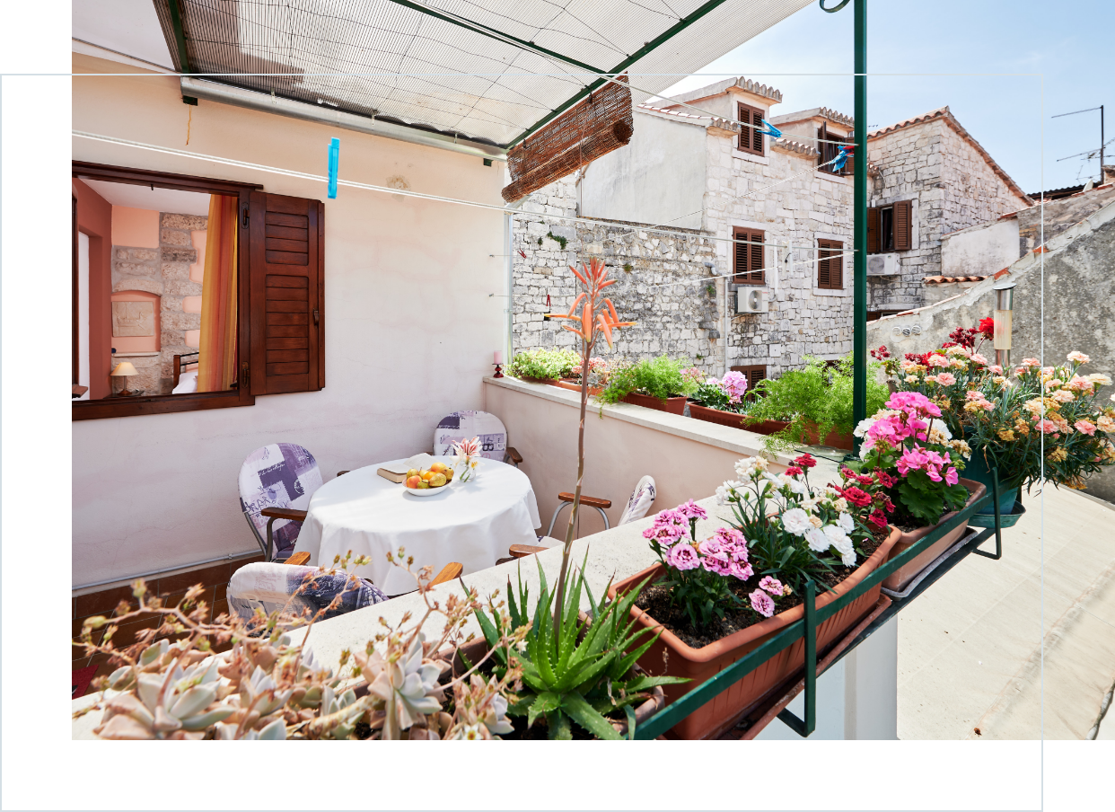 One bedroom apartment