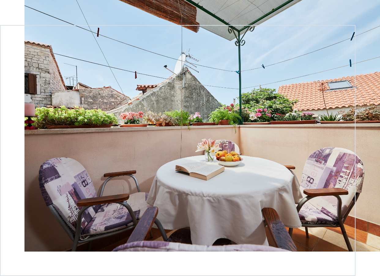 One bedroom apartment